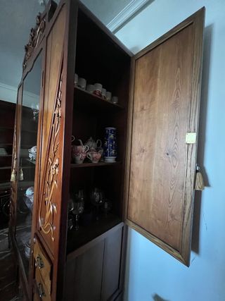 Vitrina modernista de principios del siglo XX