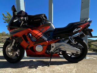 Moto Honda Cbr 600 F3 1998