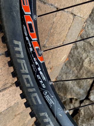 Bicicleta Enduro Electrica HIBIKE (bateria nueva)