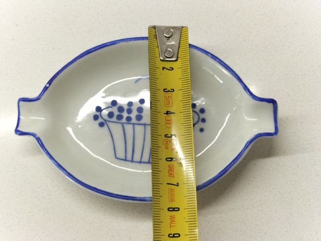 Cenicero de porcelana azul