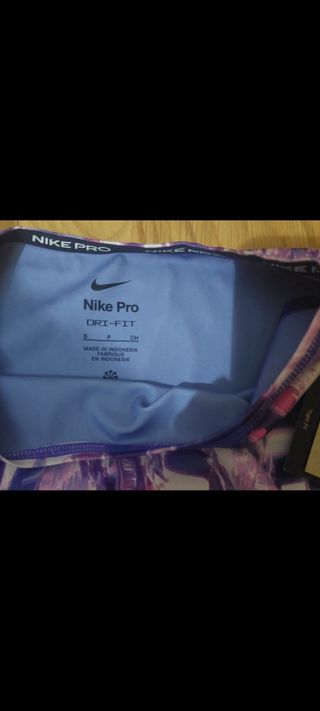 Top nike s