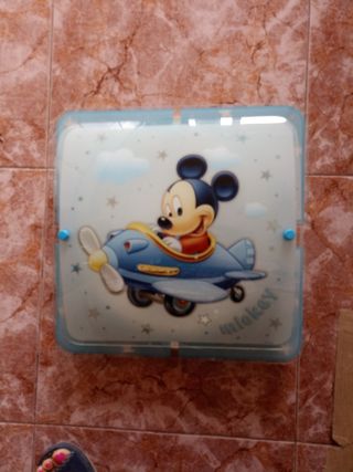 Plafón de techo infantil