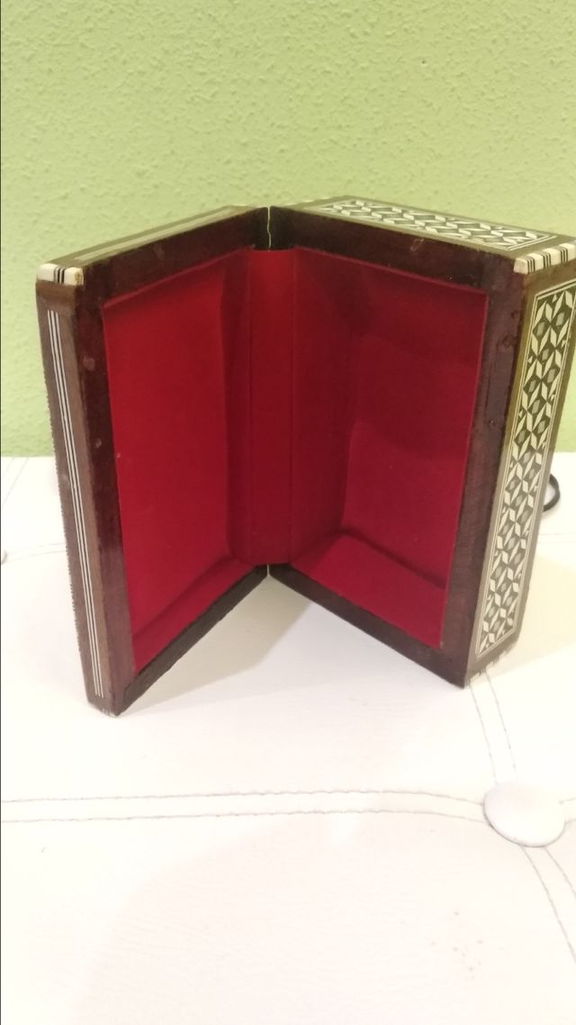 ⚰️ 📿🏺Antiguo joyero madreperla nacar