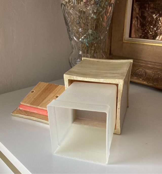 Caja de madera, hermetica