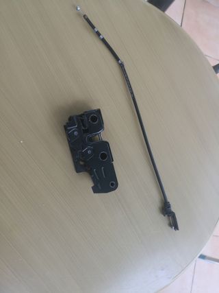 Cerradura capot seat león mk2