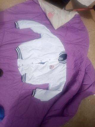 Bomber real Madrid 