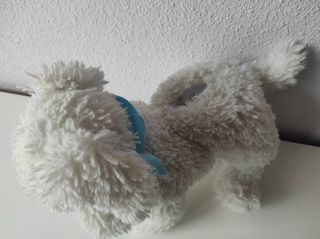 Perro de peluche