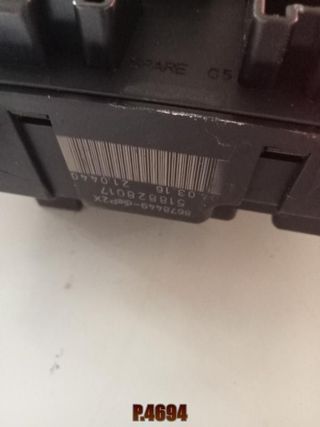 P.4694 Caja de reles / fusibles 518828017  s_78749