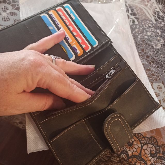 Cartera monedero. Multiapartamentos