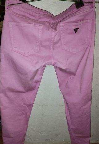Vaqueros rosa Guess 