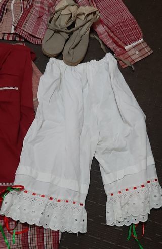 Traje de aldeana