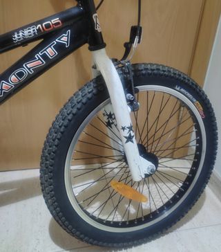 Bicicleta Monty BMX Junior 105