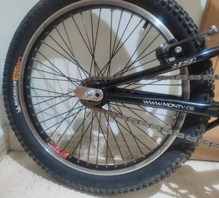 Bicicleta Monty BMX Junior 105
