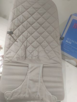 Hamaca BabyBjorn  70con juguete de la marca