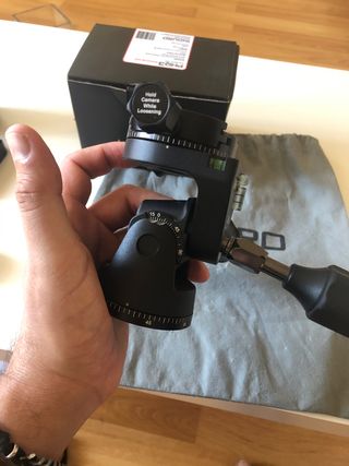 Rótula Induro PHQ3 5 ejes de rotación