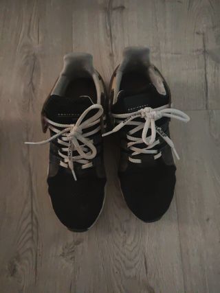 2 Adidas