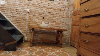 Mesa lira catalana antigua