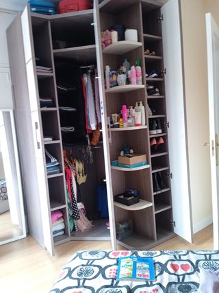 Mobile ad angolo in rovere