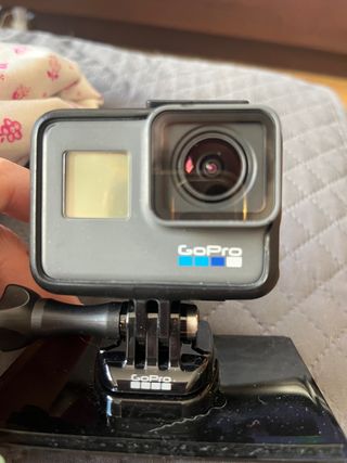 gopro hero black 6 + wifi remote+ funda y correa