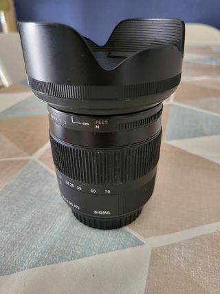 Objetivo Sigma 17-70mm