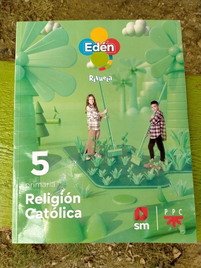 Libro de religión católica