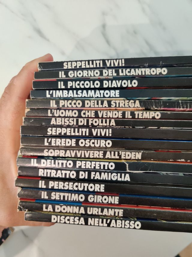 16 fumetti Dylan Dog