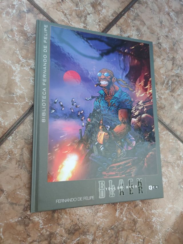 Black Deker. Yellow Moon