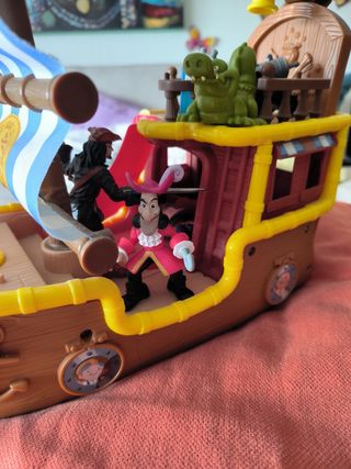 Barco pirata Peter Pan