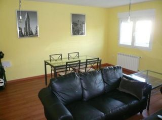 Mesa de comedor y mesa de sofa