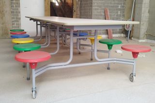 MESA INFANTIL PLEGABLE