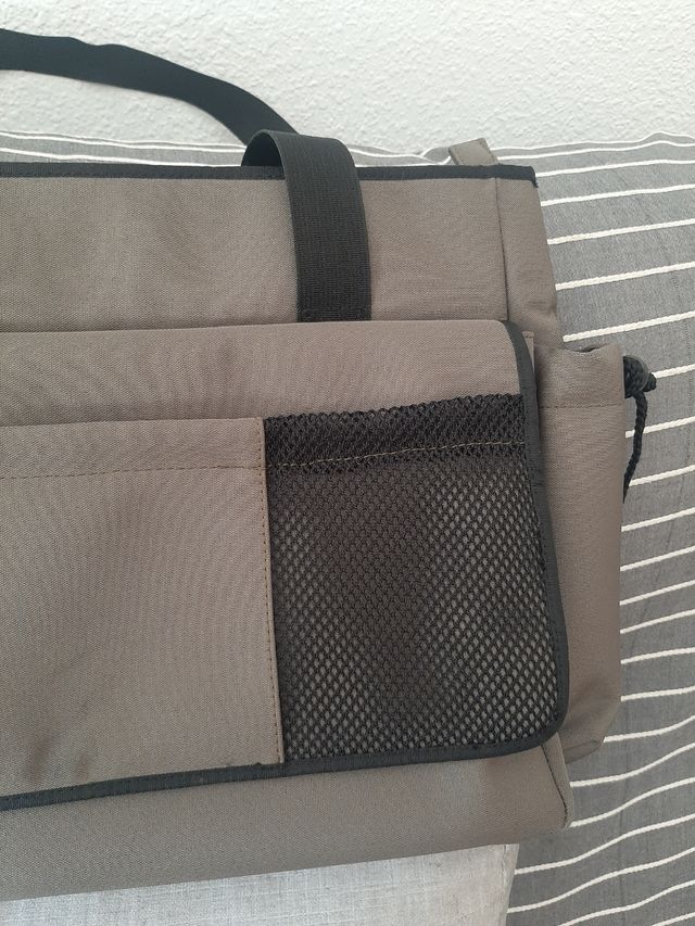 Bolso bandolera verde militar dos asas