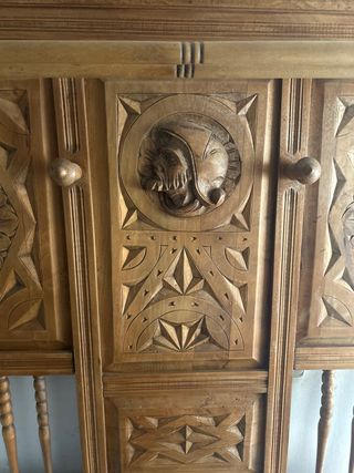 Perchero antiguo restaurado