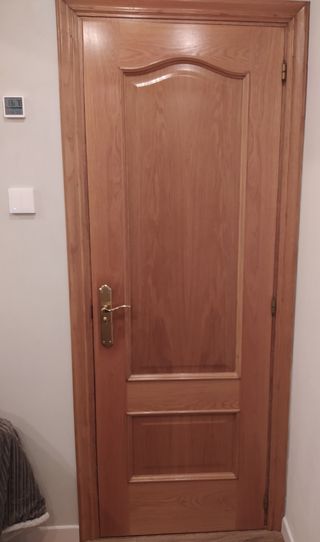 2 puertas de madera