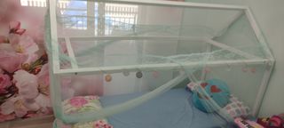 Cama infantil Montessori