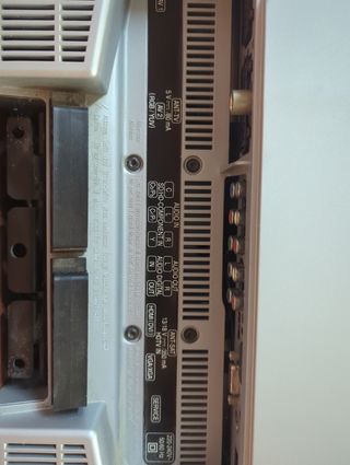 Televisor Loewe antiguo