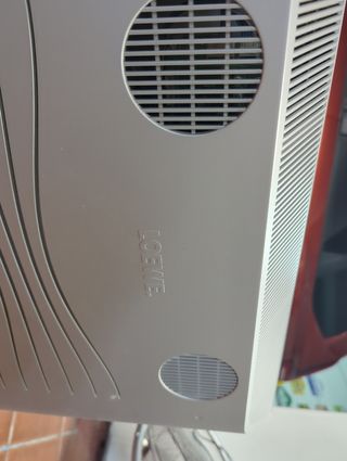 Televisor Loewe antiguo