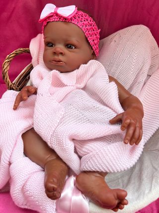 bebe reborn piel morena 