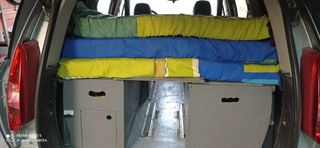 Muebles camperización para 3 personas.