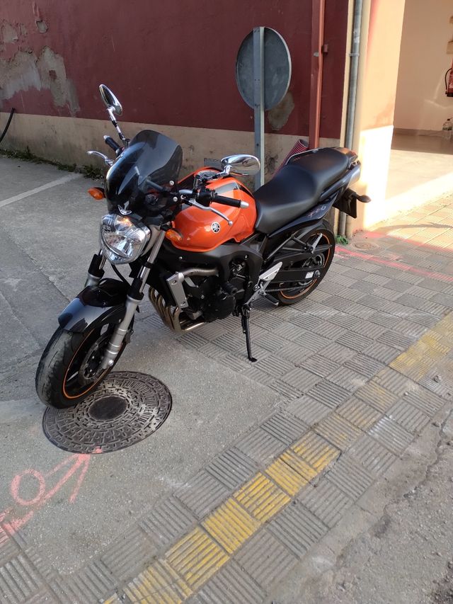 Yamaha fz6 de segunda mano por 3.200 EUR en Ponte en WALLAPOP