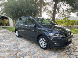 Volkswagen Touran 2020.