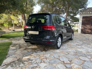 Volkswagen Touran 2020.
