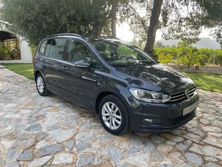 Volkswagen Touran 2020.