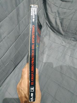Libro de espiritismo