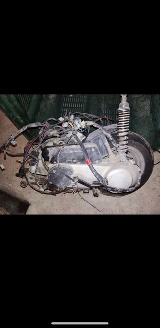 motor aprilia compay 50 cc