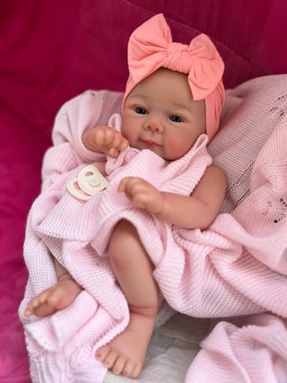 bebe niña reborn 