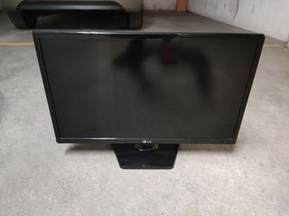 TV LG 24"
