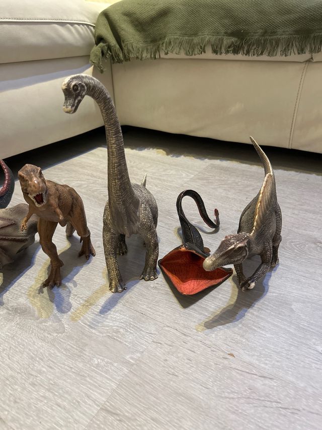 Lote de dinosaurios