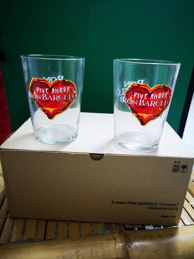 Lote de 12 vasos de diseño marca Barceló