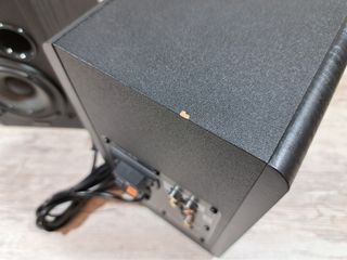 Altavoces Edifier R1280DB 42W RMS BT Negros