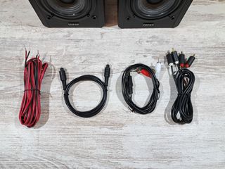 Altavoces Edifier R1280DB 42W RMS BT Negros